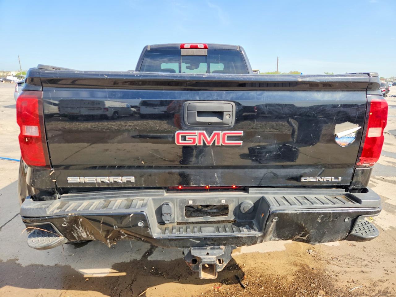2016 GMC SIERRA