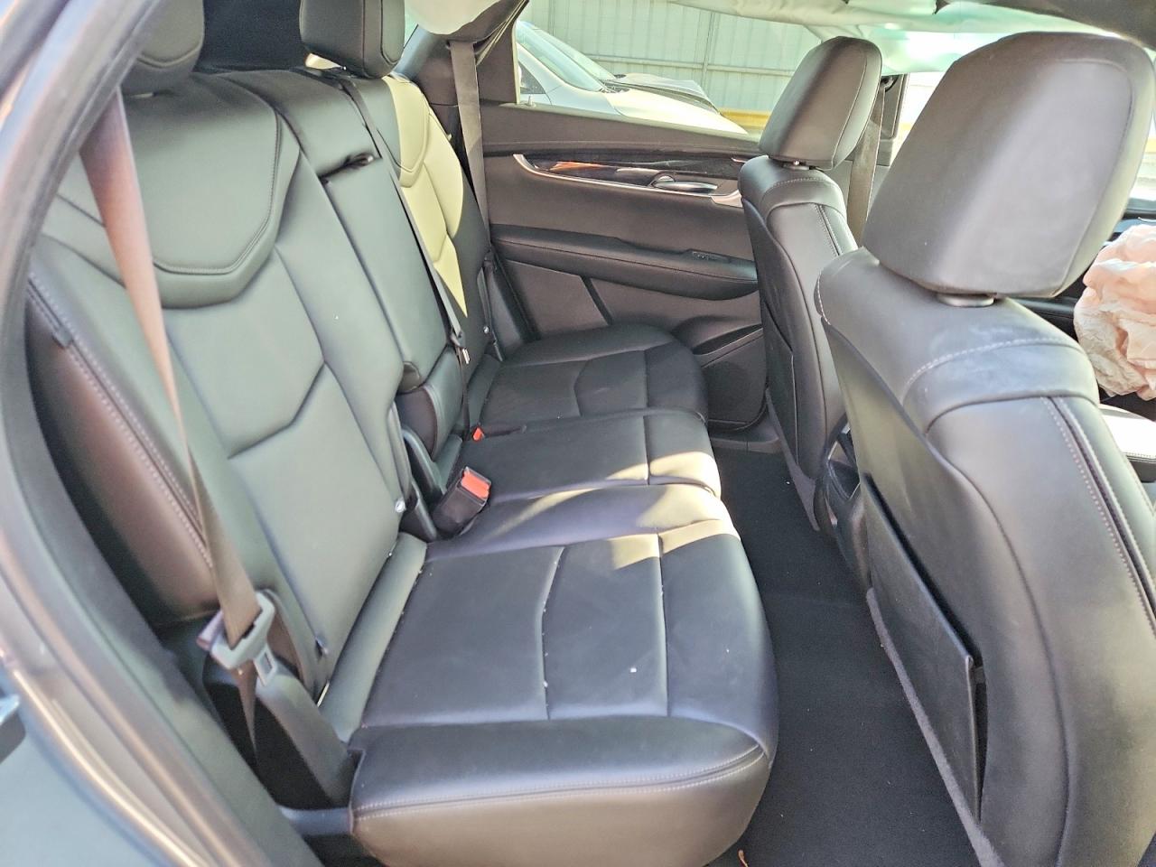 2021 CADILLAC XT5