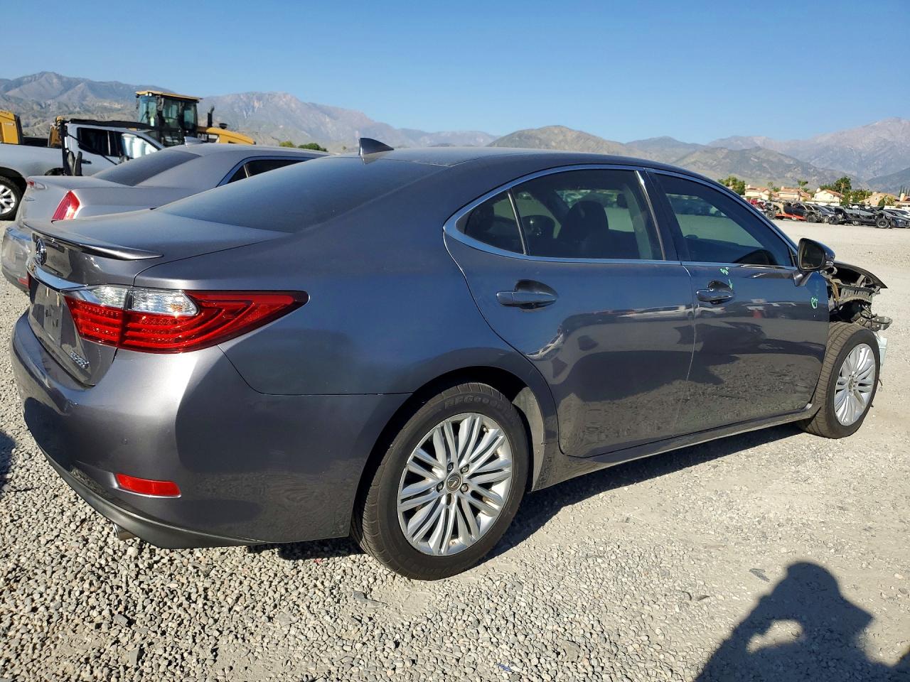 2015 LEXUS ES350