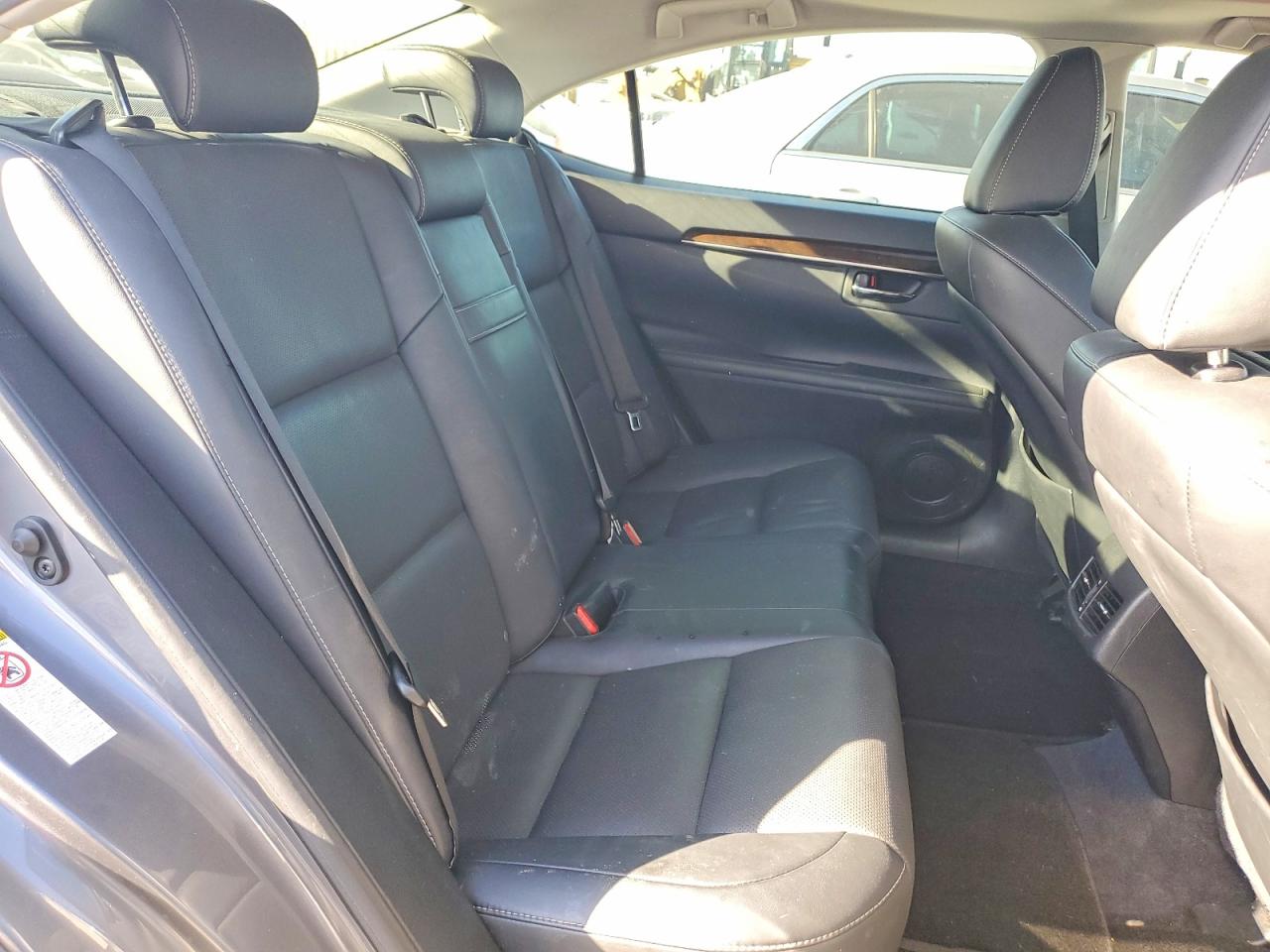 2015 LEXUS ES350