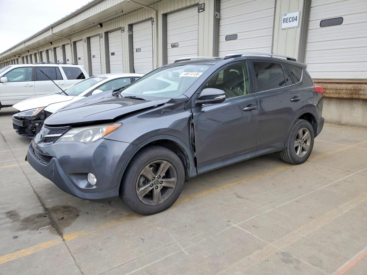 2015 TOYOTA RAV4