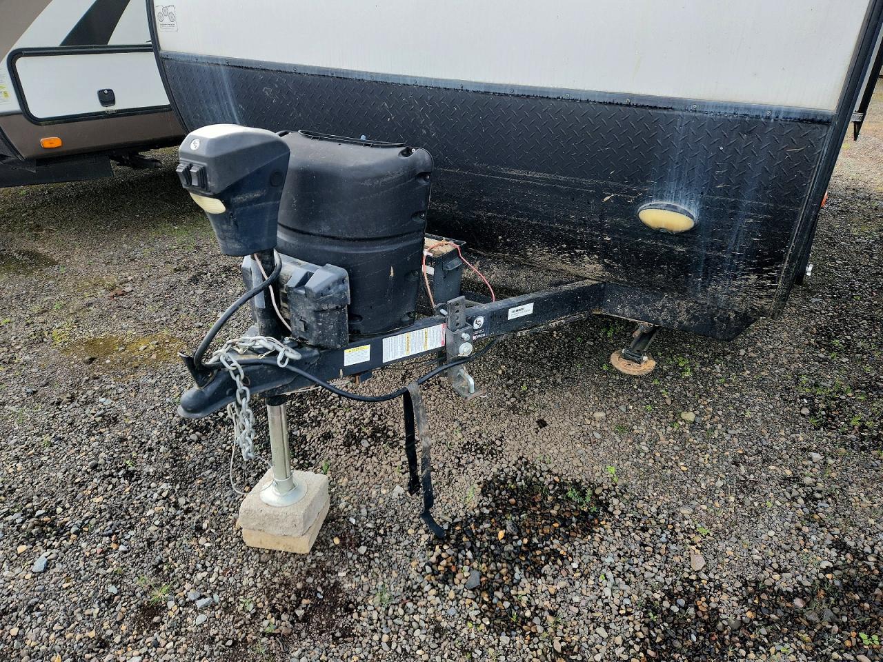 2019 FORESRIVER NO BOUNDAR