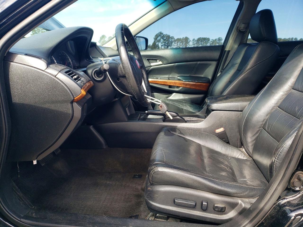 2011 HONDA ACCORD