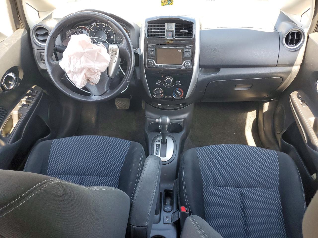 2016 NISSAN VERSA