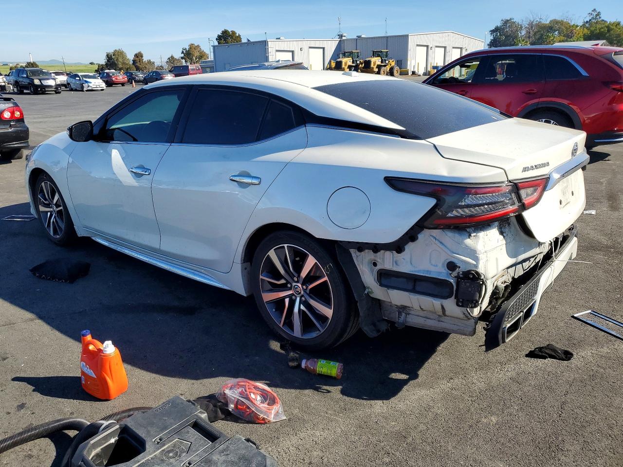 2019 NISSAN MAXIMA