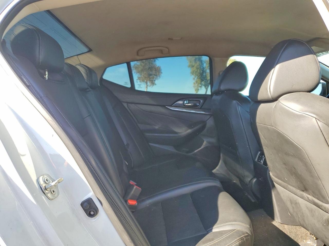 2019 NISSAN MAXIMA