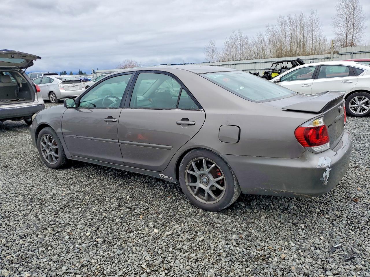 2005 TOYOTA CAMRY