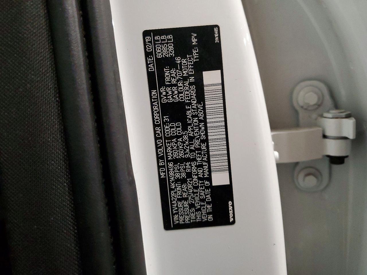 2019 VOLVO XC90