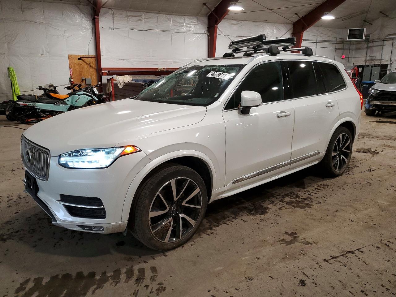 2019 VOLVO XC90