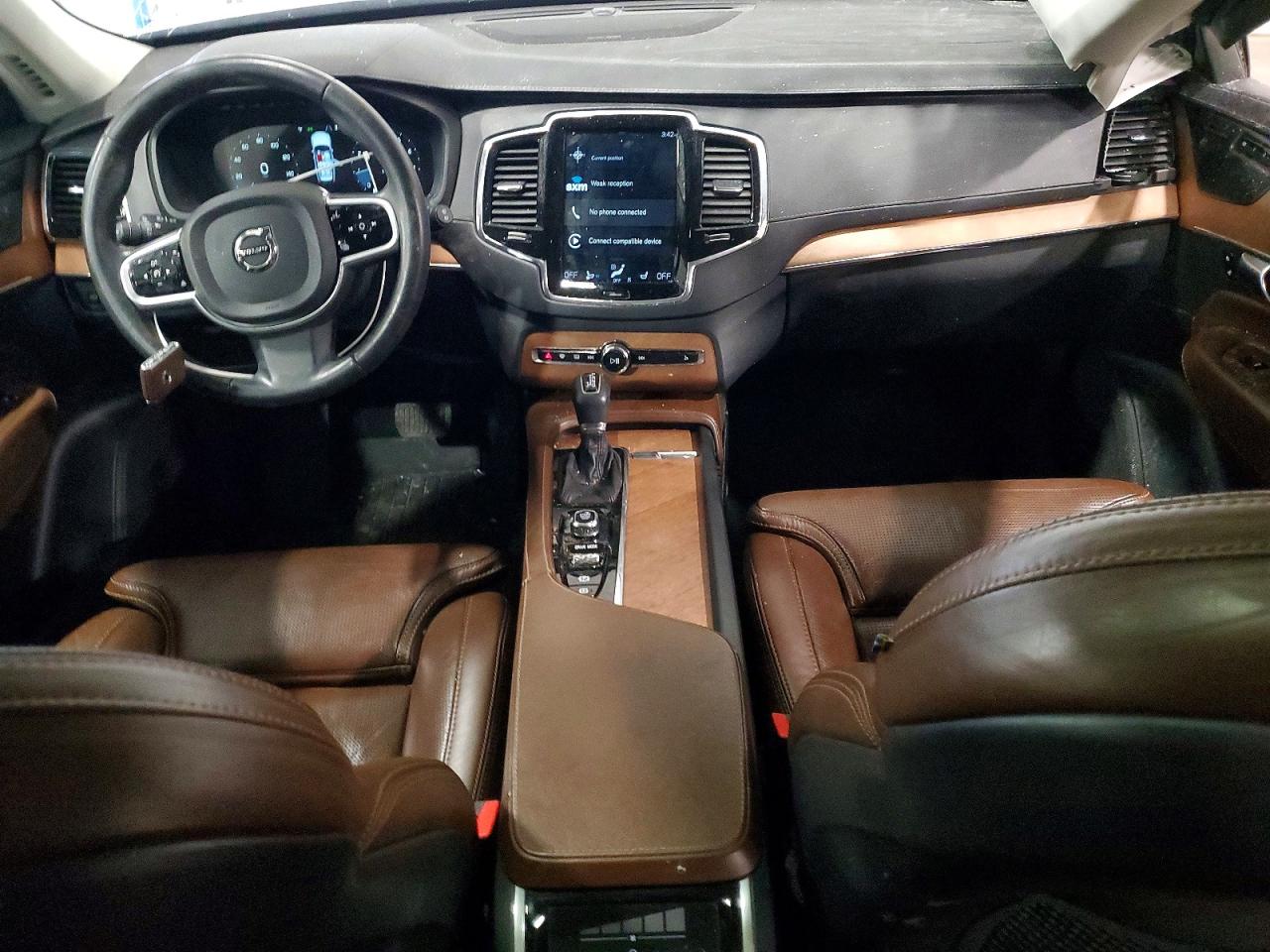 2019 VOLVO XC90