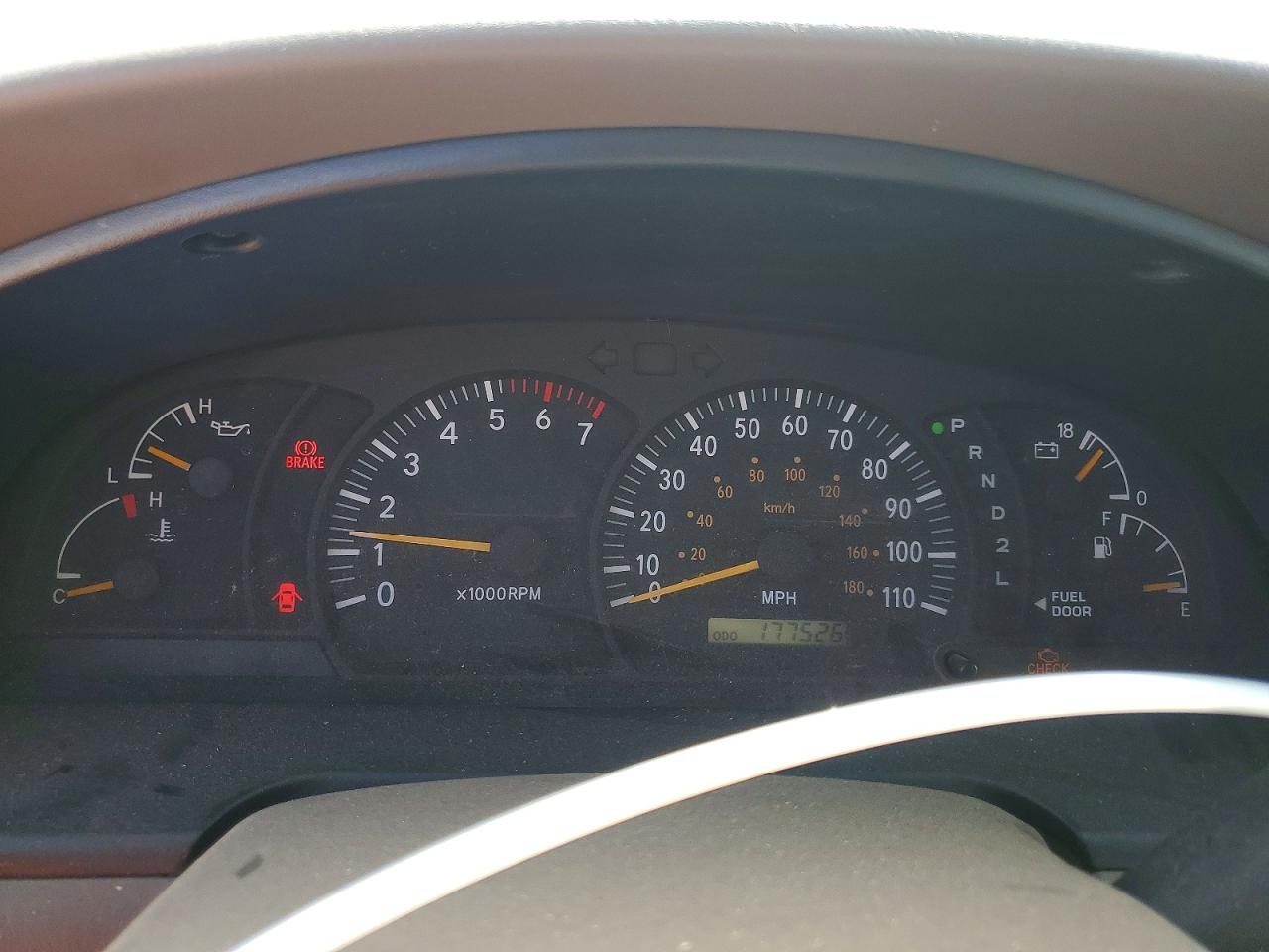 2002 TOYOTA TUNDRA
