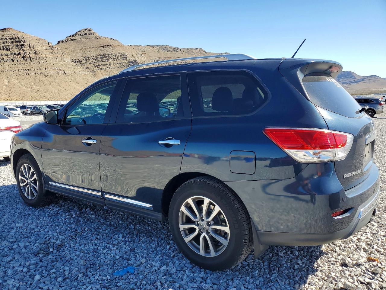 2013 NISSAN PATHFINDER