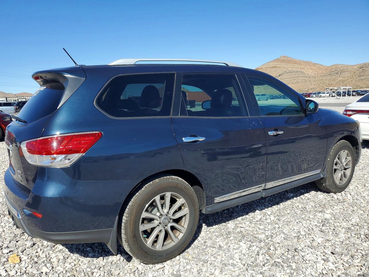 2013 NISSAN PATHFINDER