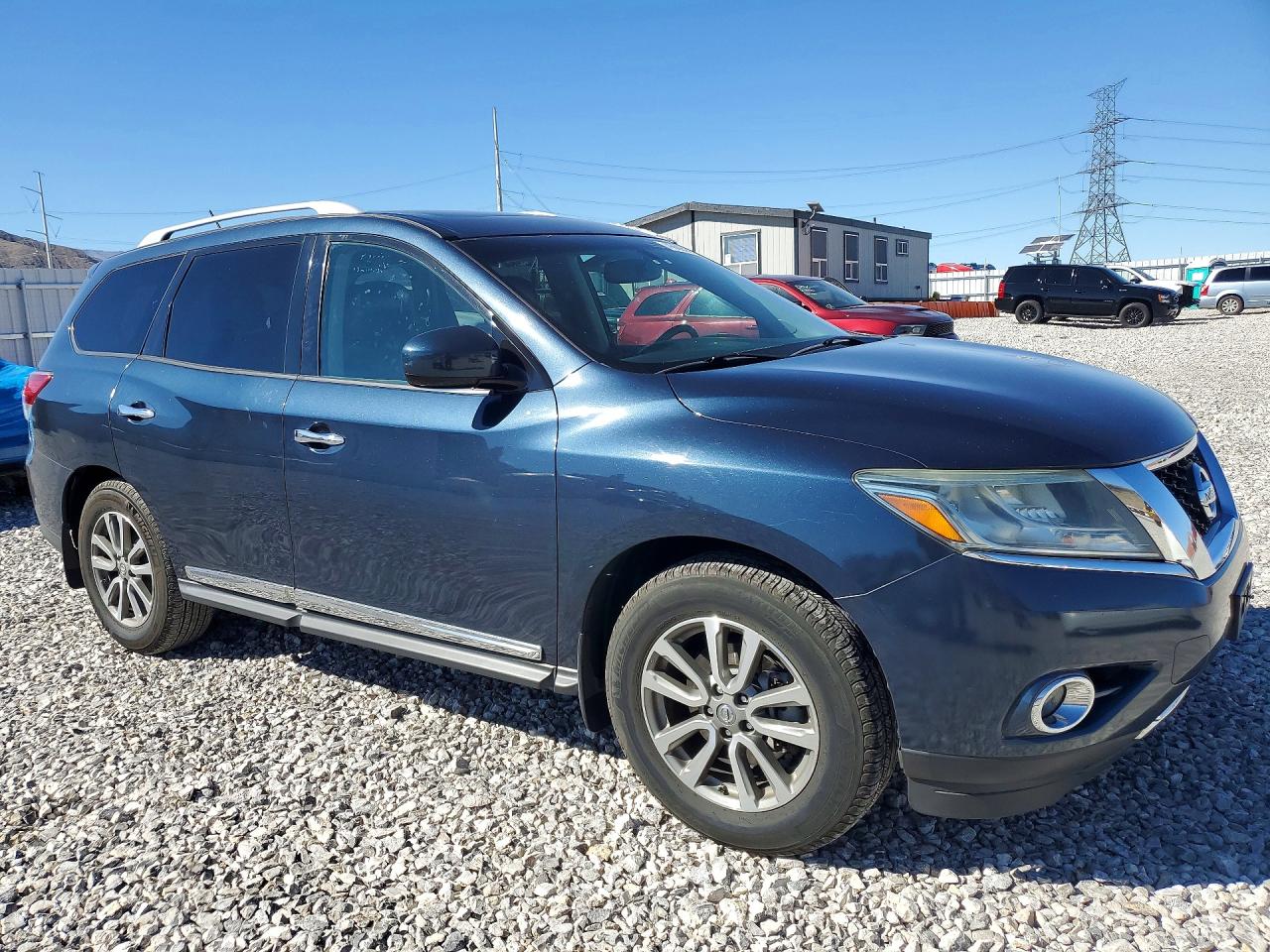 2013 NISSAN PATHFINDER