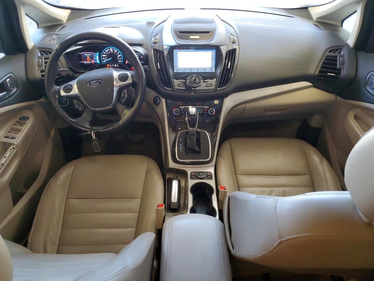 2016 FORD CMAX