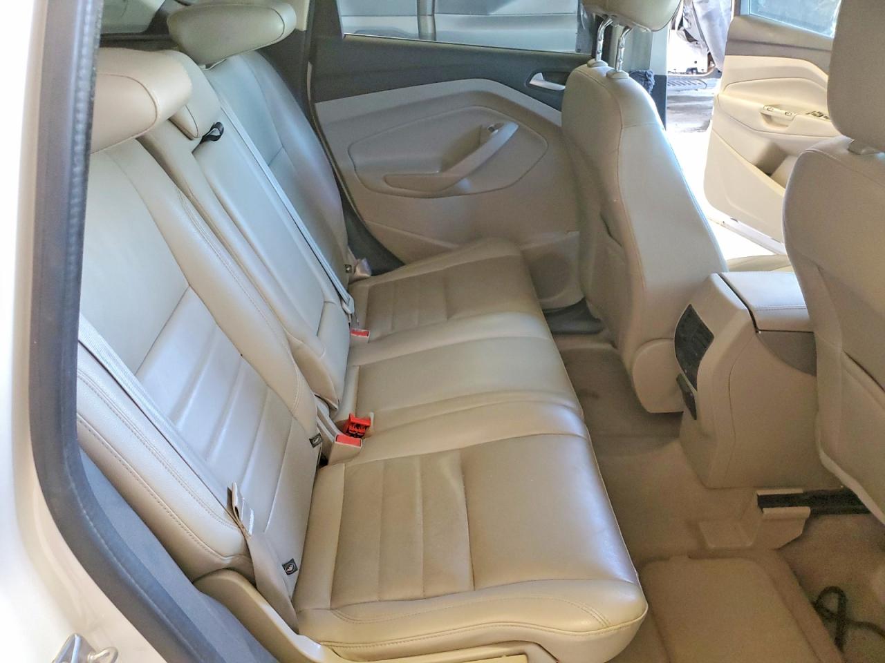 2016 FORD CMAX