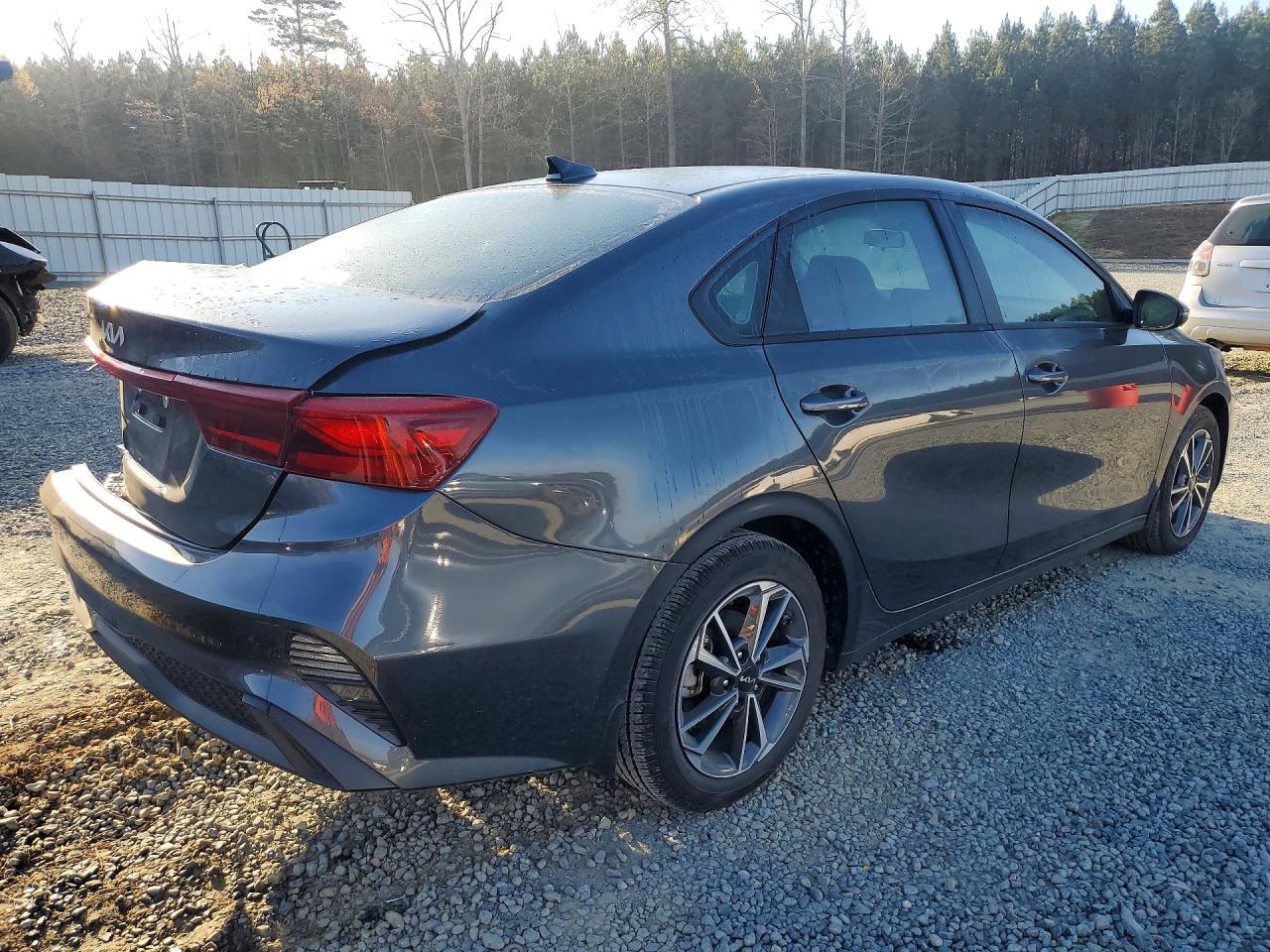 2024 KIA FORTE