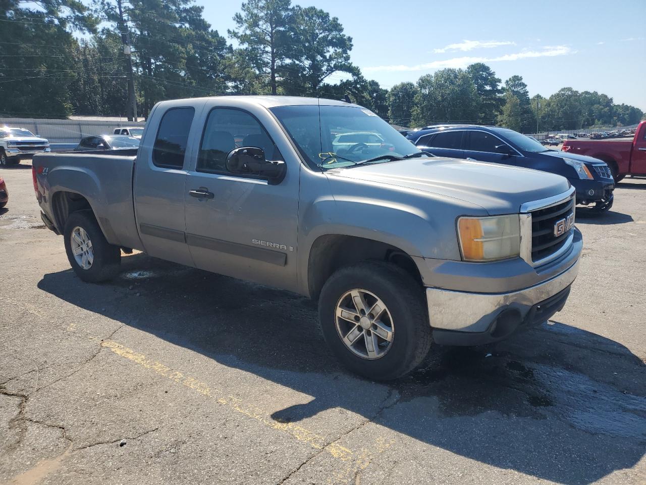 2007 GMC SIERRA