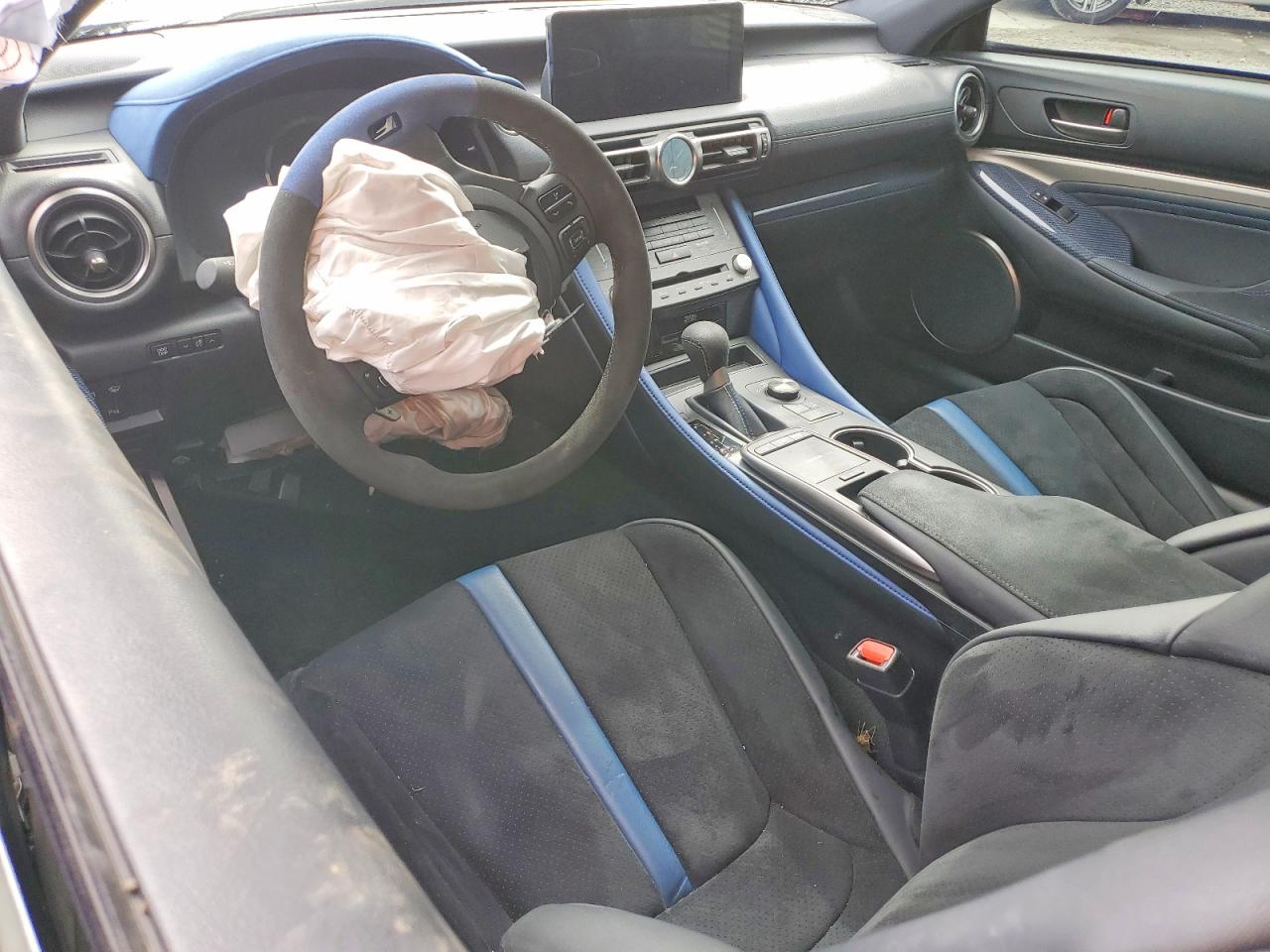 2024 LEXUS RC300