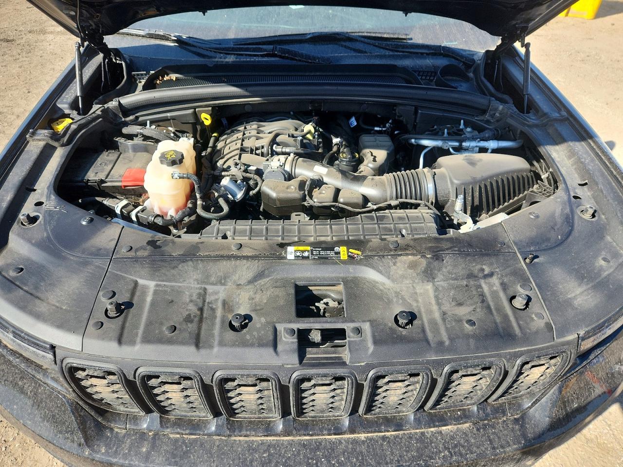 2025 JEEP CHEROKEE