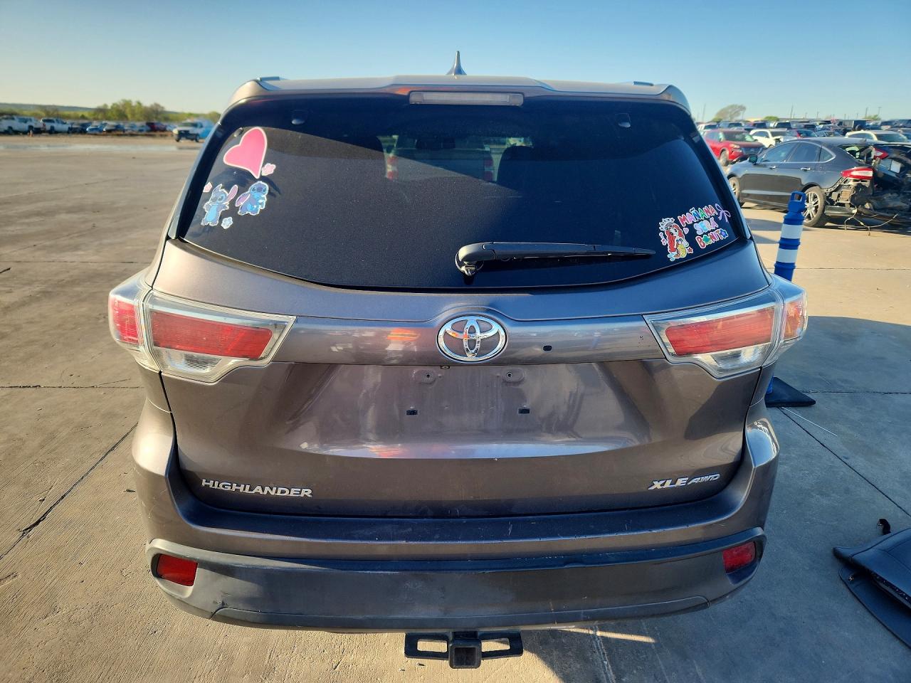 2015 TOYOTA HIGHLANDER