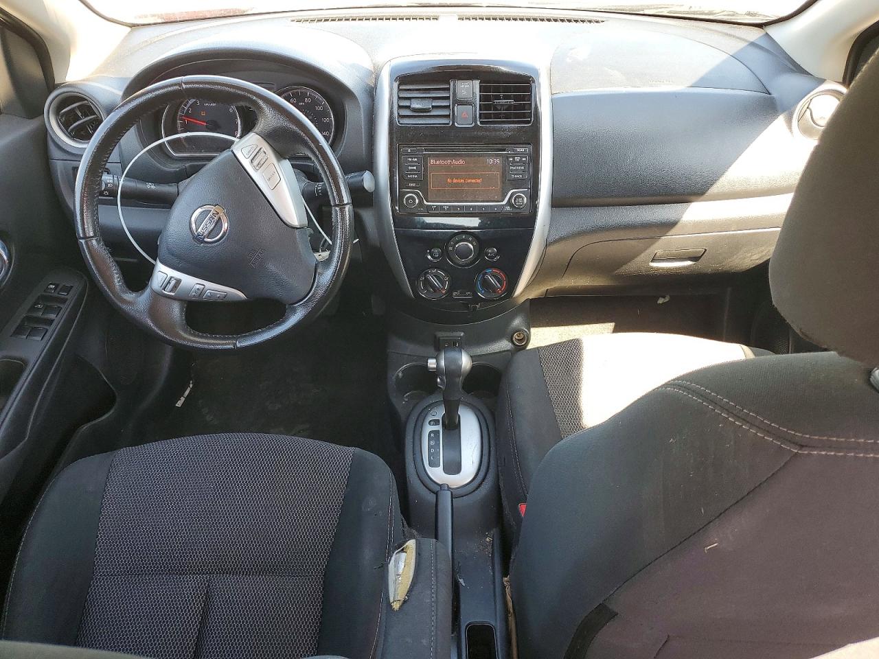 2017 NISSAN VERSA
