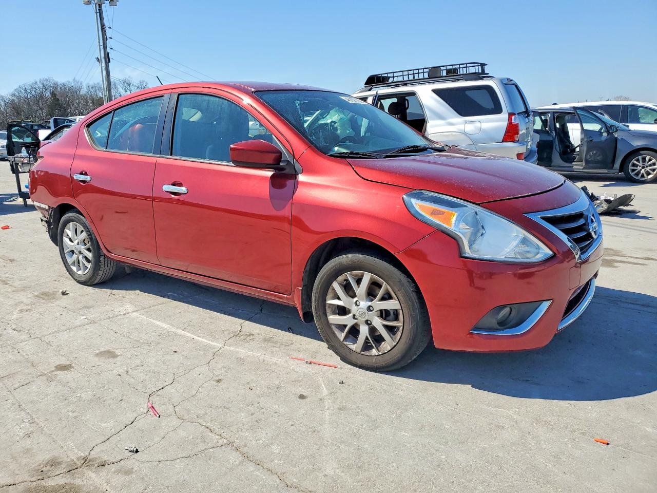 2017 NISSAN VERSA