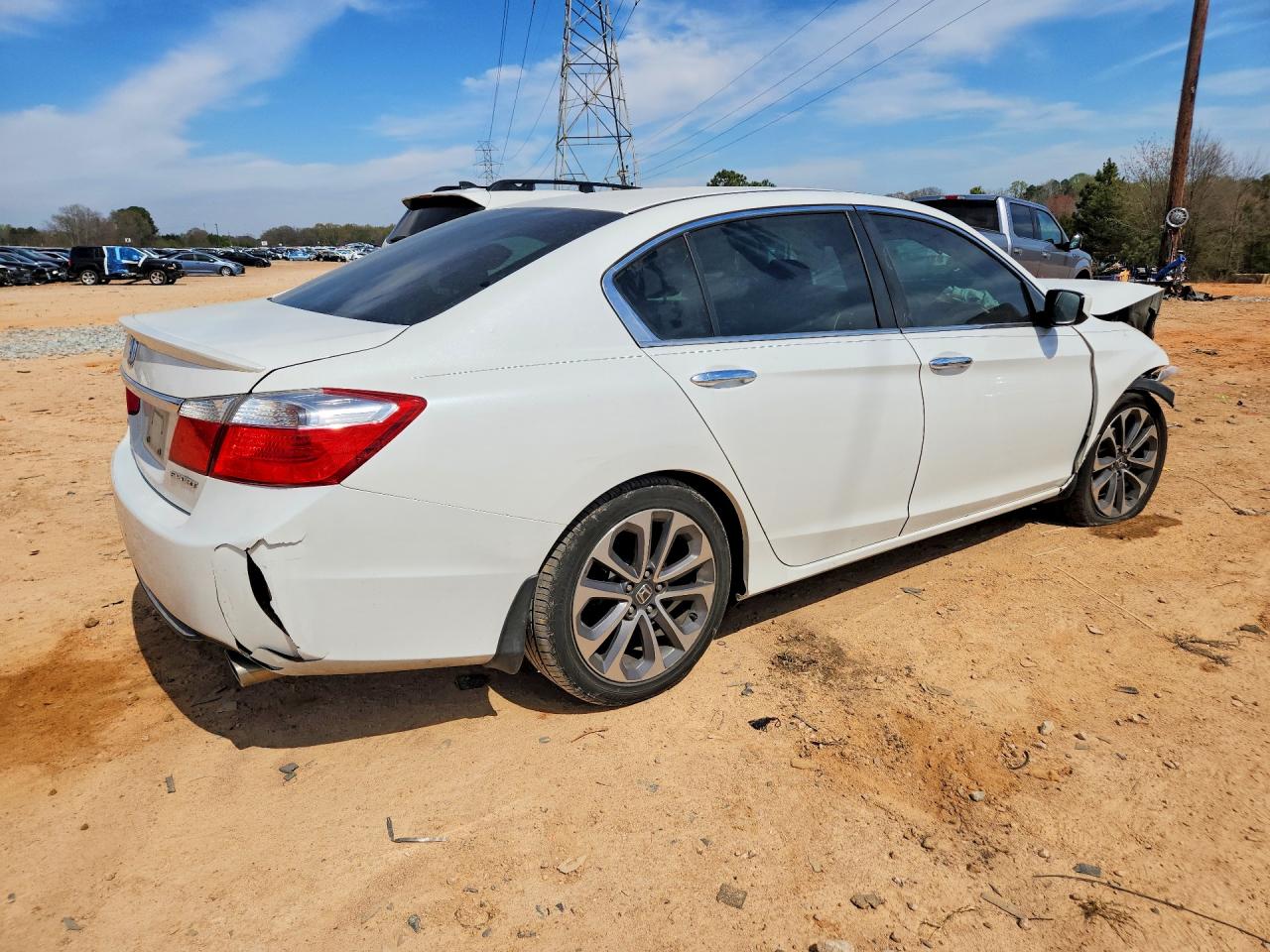 2015 HONDA ACCORD