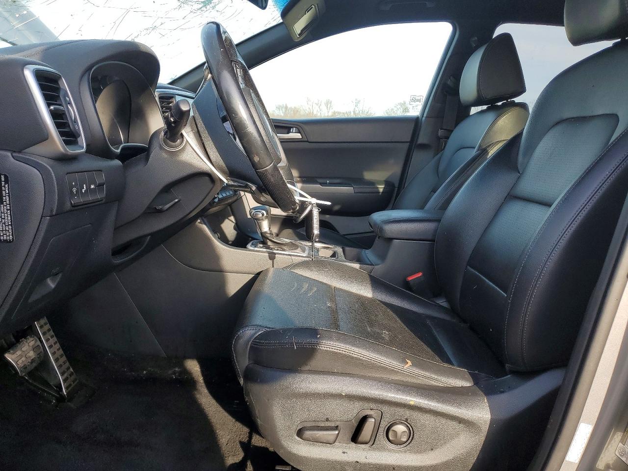 2021 KIA SPORTAGE