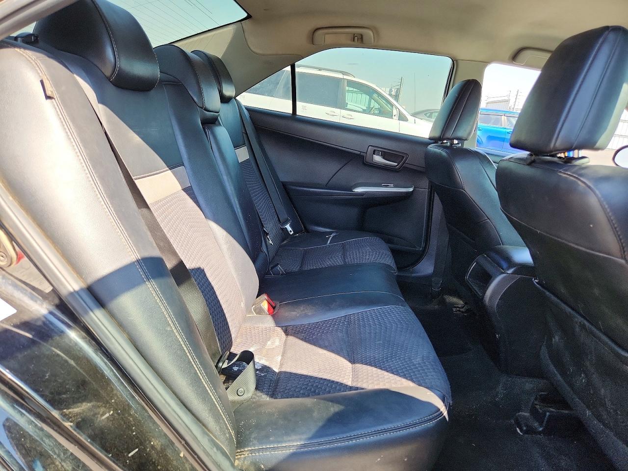 2014 TOYOTA CAMRY