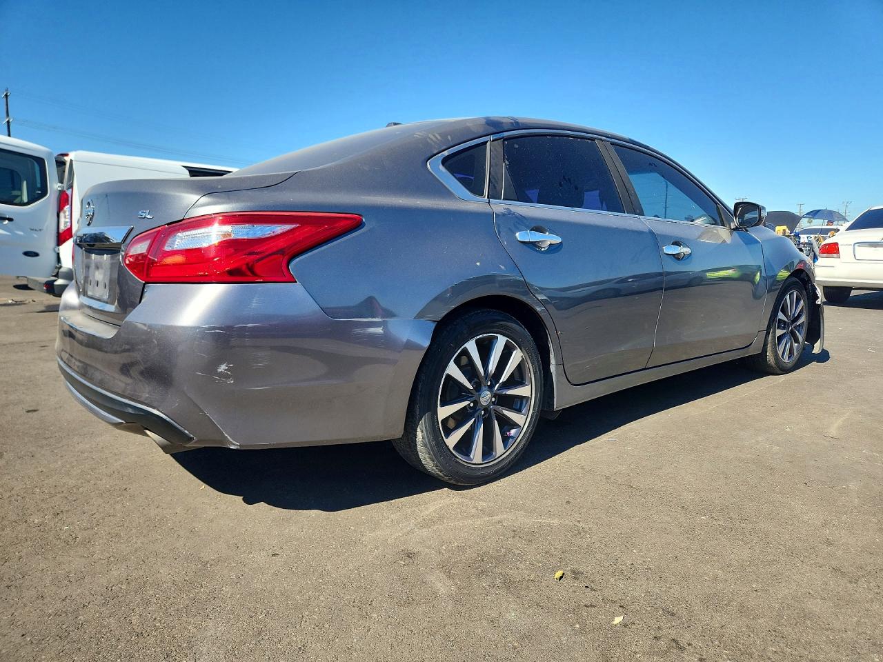 2017 NISSAN ALTIMA