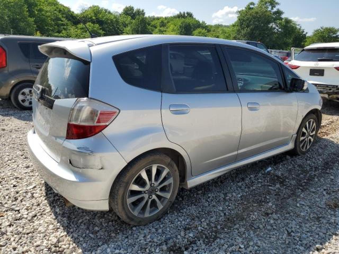 2013 HONDA FIT