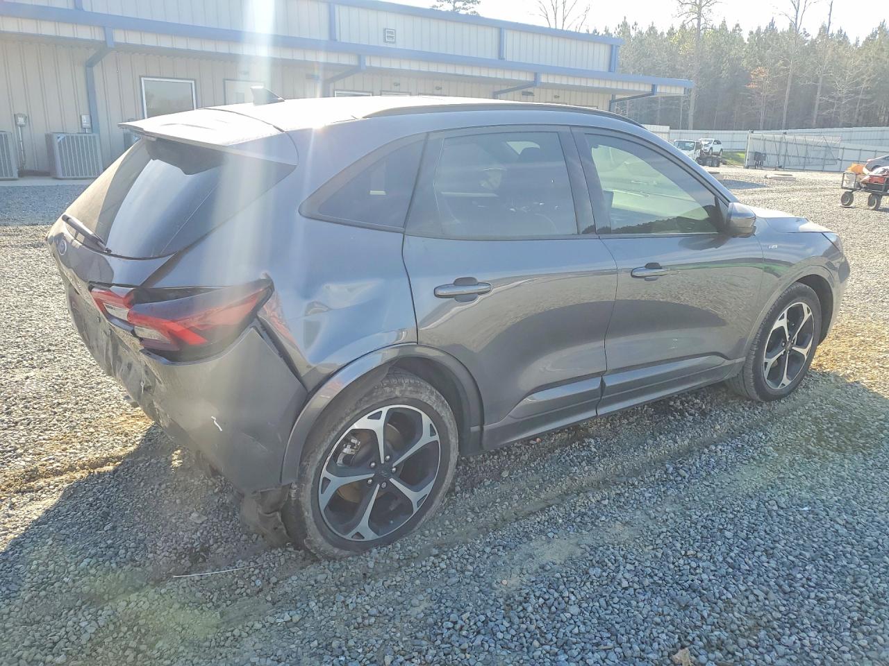 2023 FORD ESCAPE