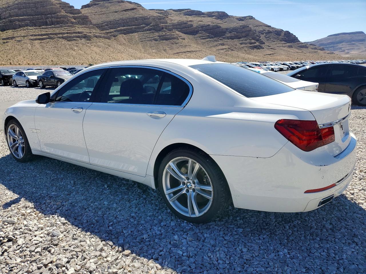 2013 BMW 7 SERIES