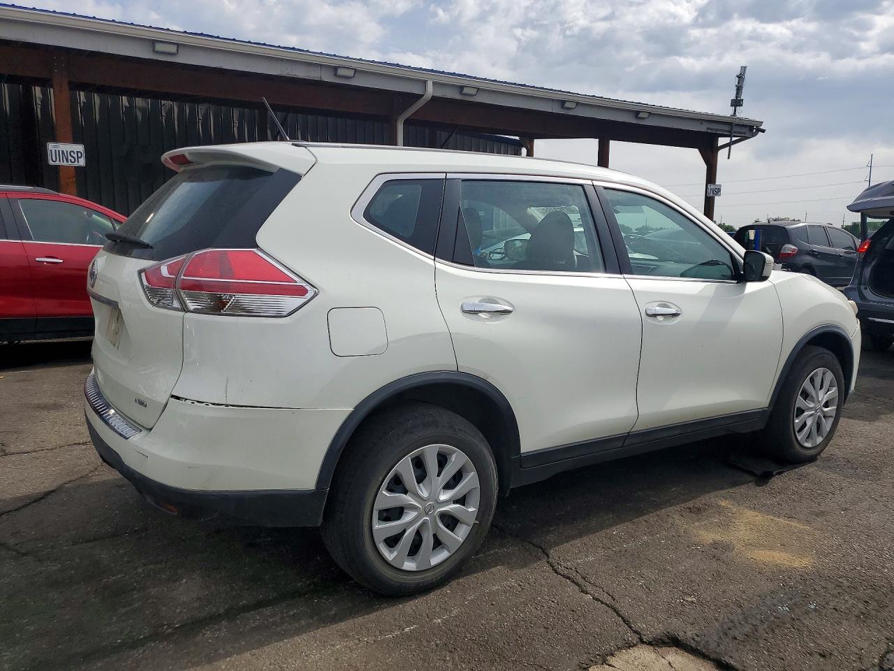 2015 NISSAN ROGUE