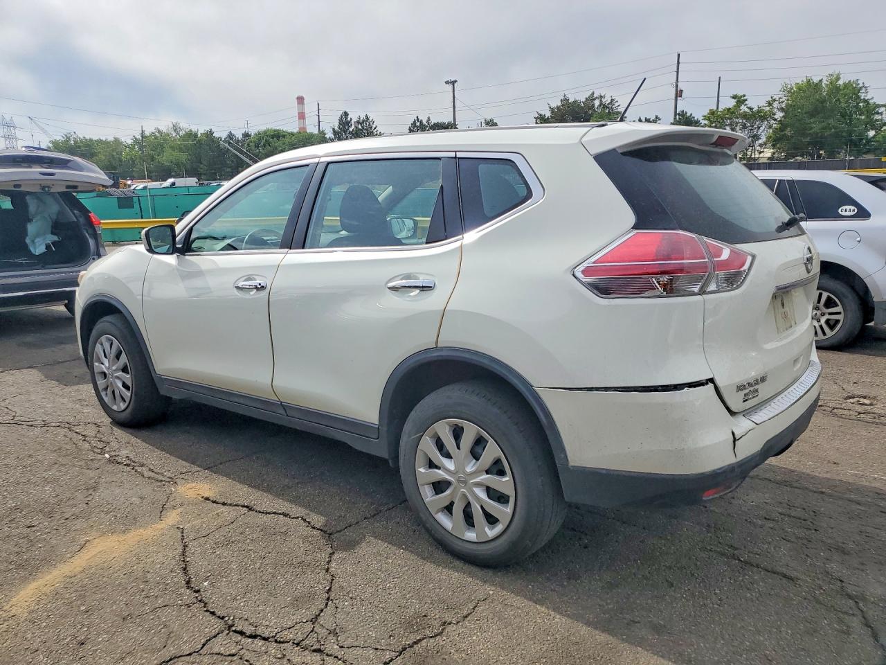 2015 NISSAN ROGUE