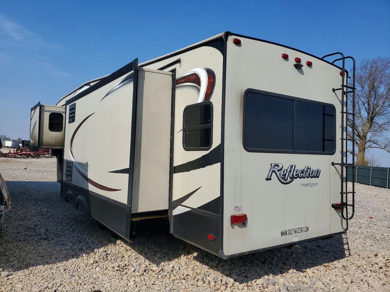 2018 GRAND DESIGN REFLECTIO