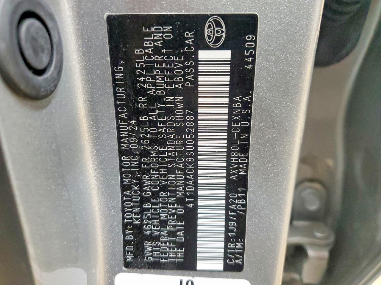 2025 TOYOTA CAMRY