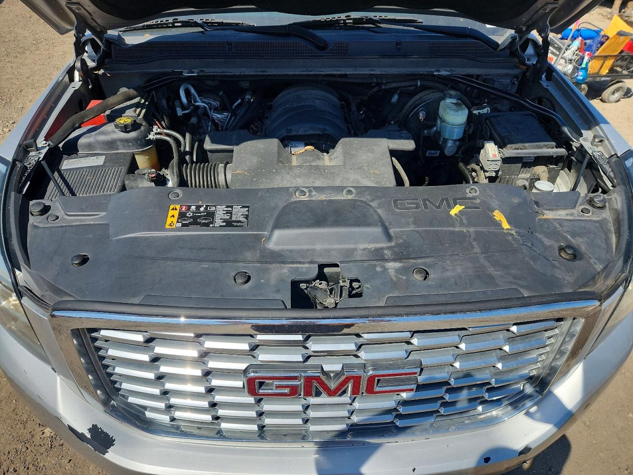 2020 GMC YUKON