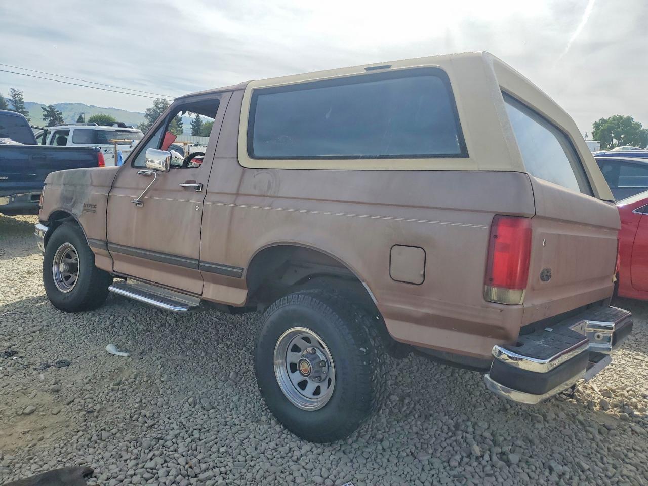 1989 FORD BRONCO