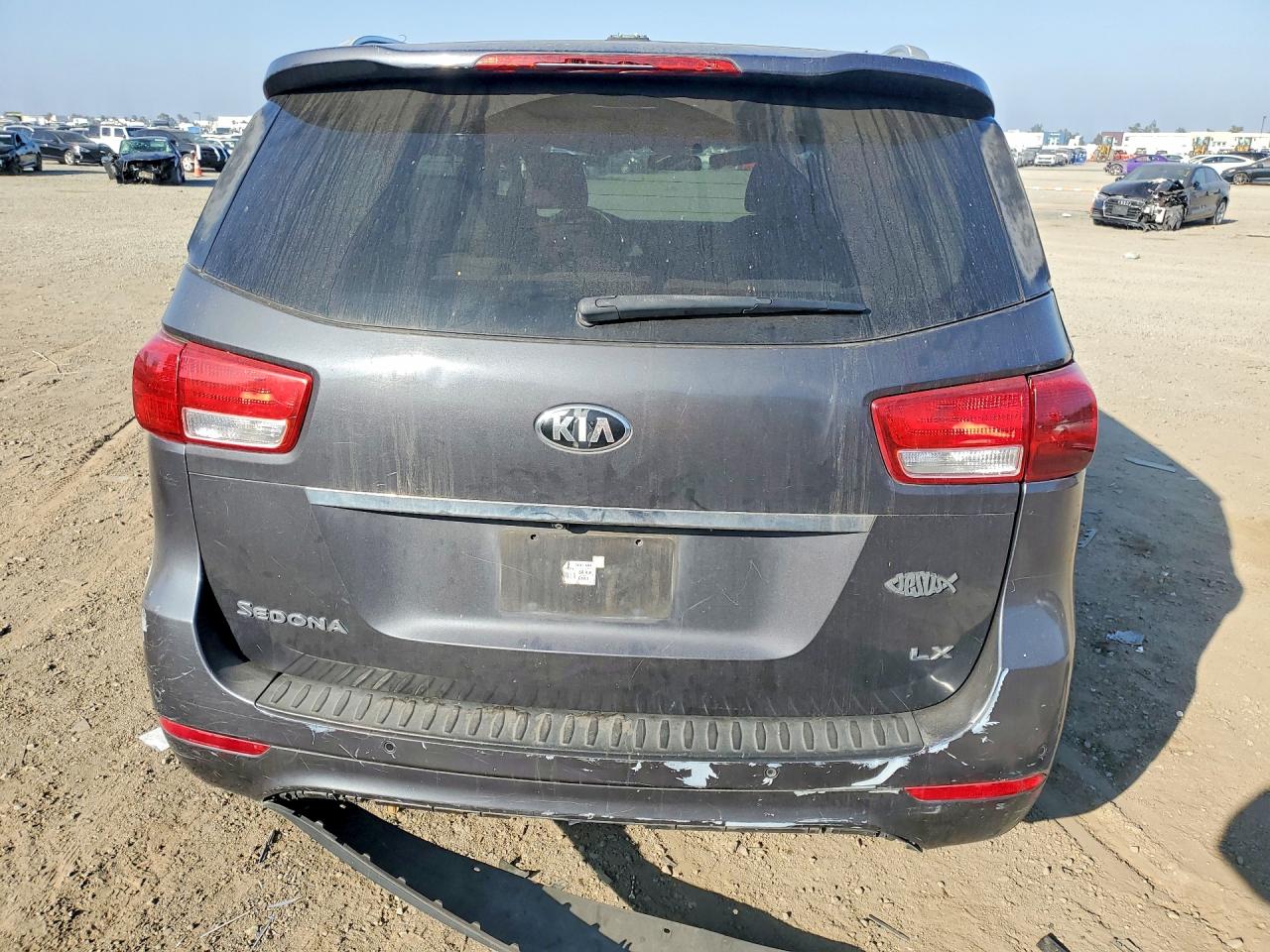 2016 KIA SEDONA
