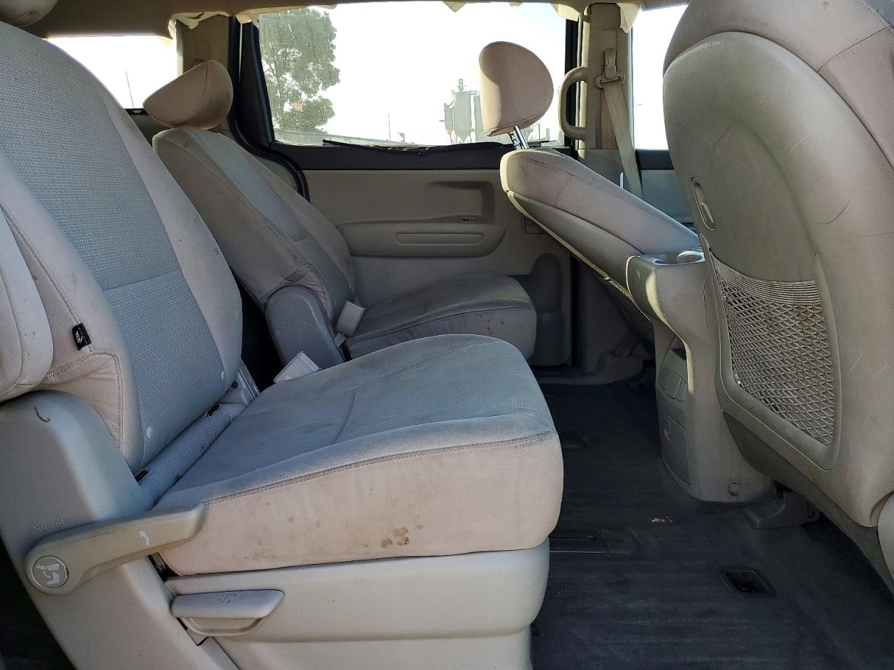 2016 KIA SEDONA