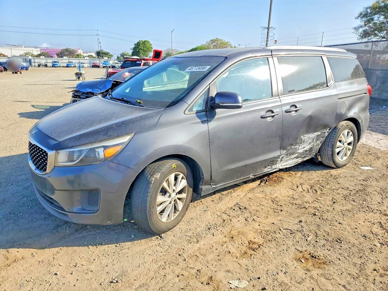2016 KIA SEDONA