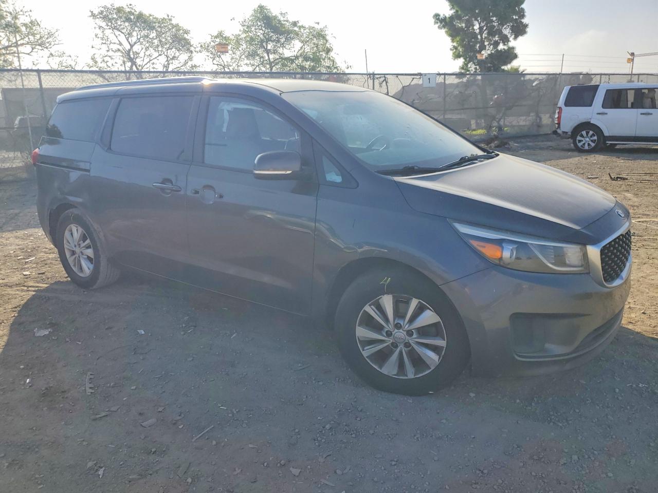 2016 KIA SEDONA