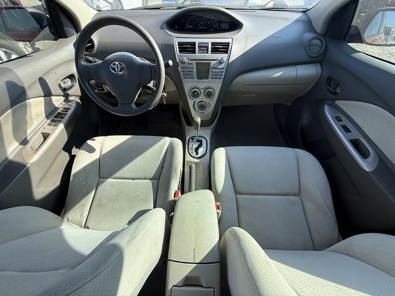 2009 TOYOTA YARIS