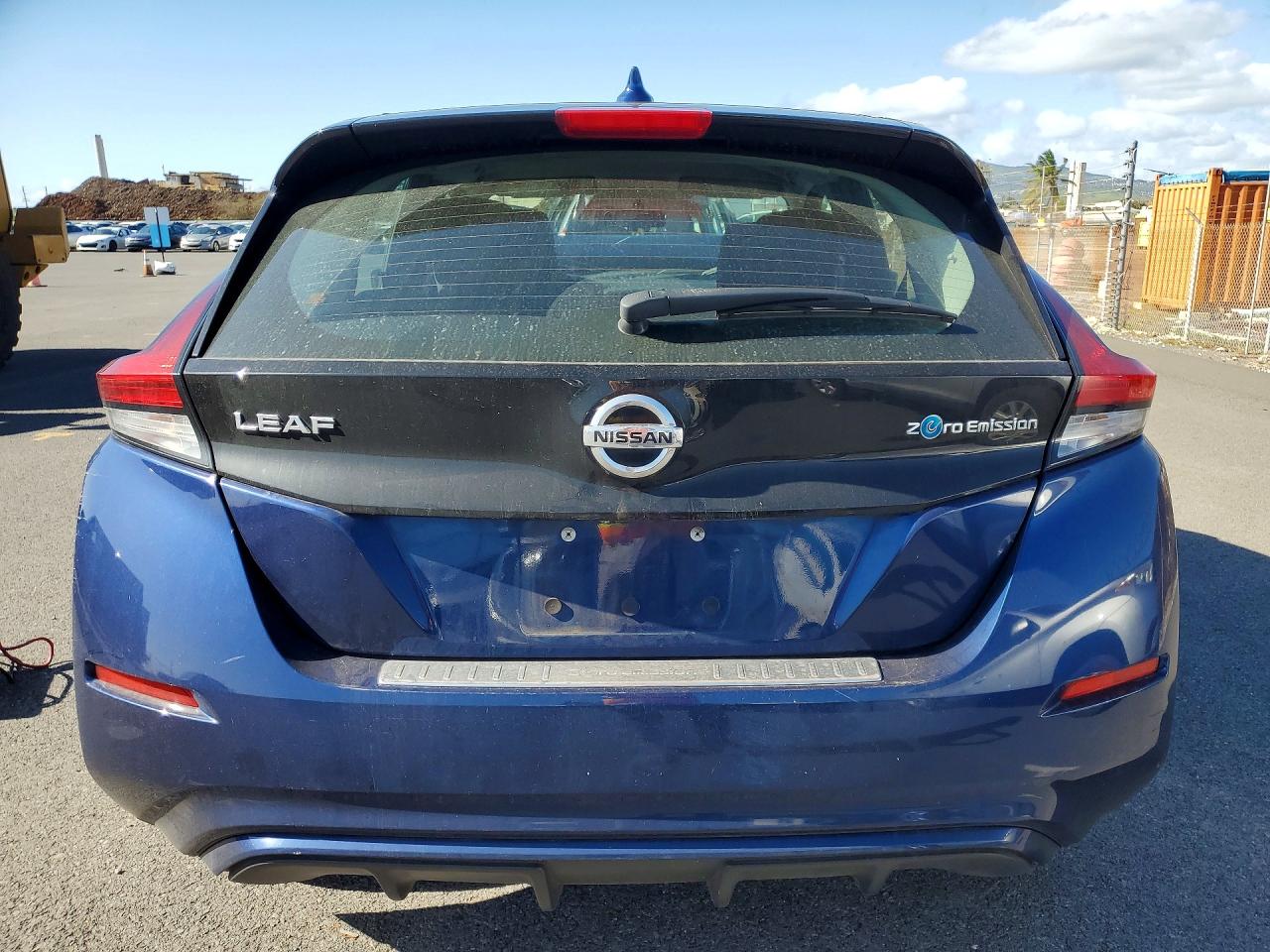 2019 NISSAN LEAF