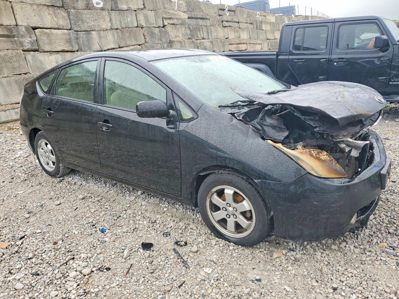 2004 TOYOTA PRIUS