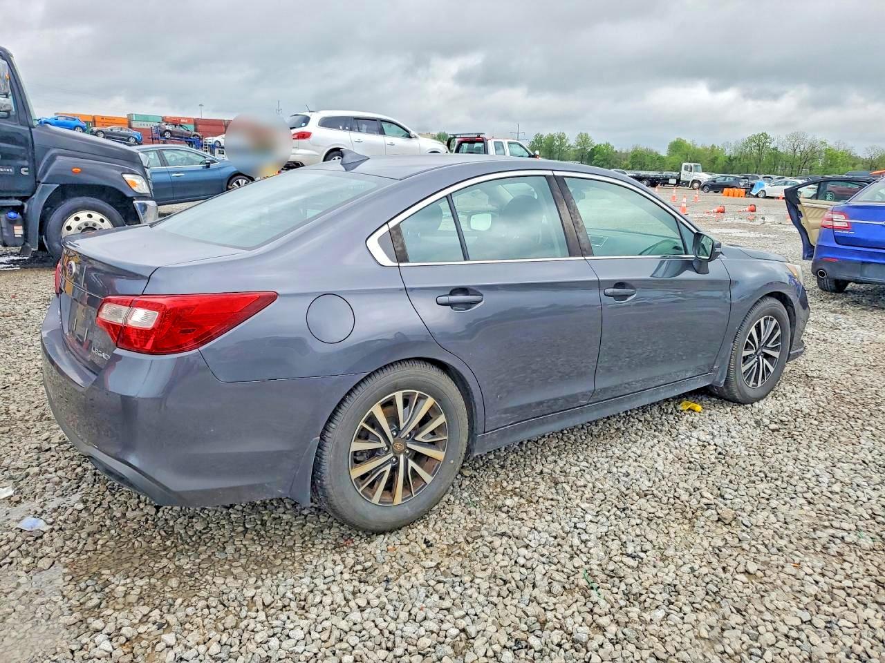 2018 SUBARU LEGACY