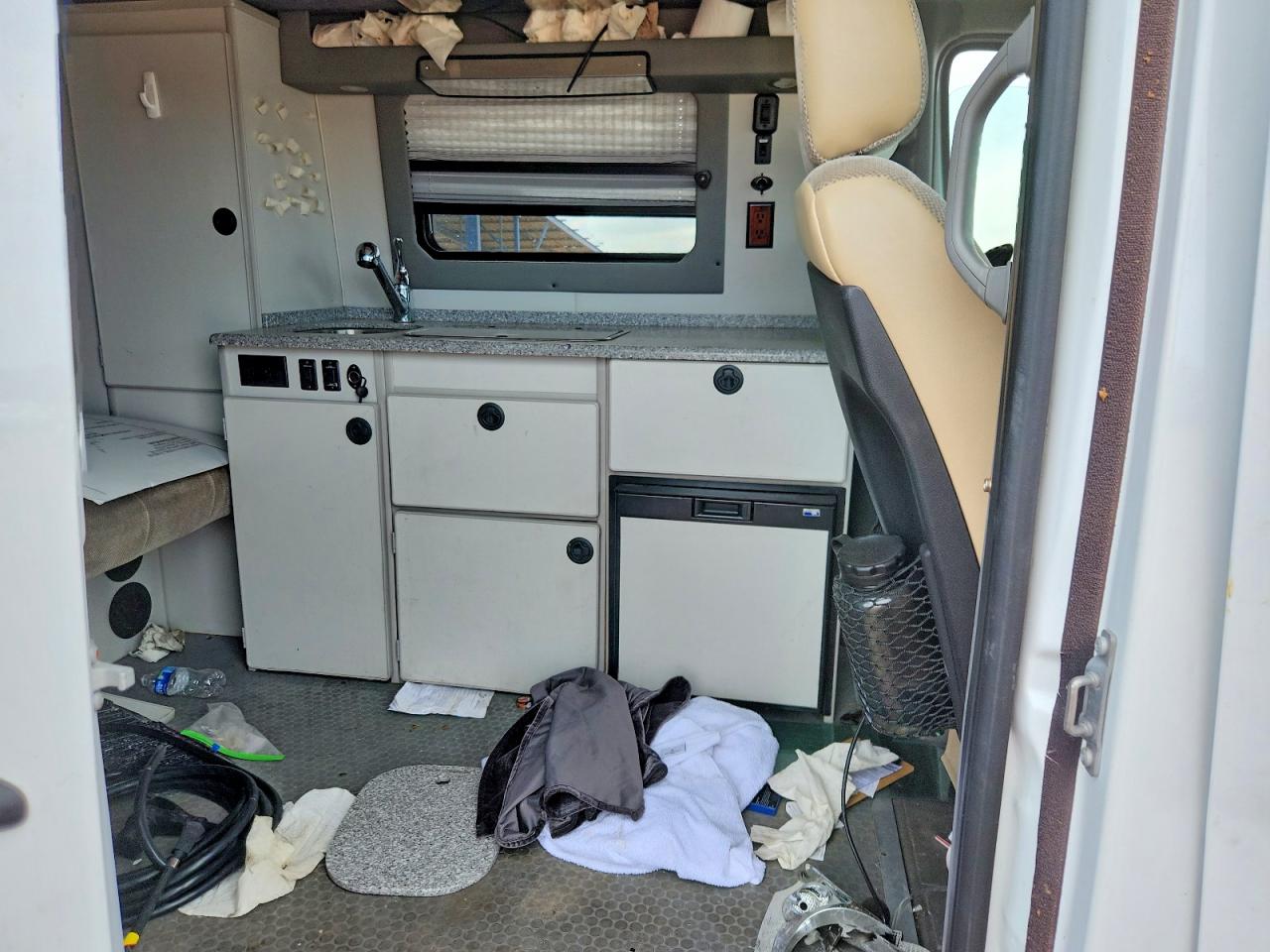 2013 MERCEDES BENZ SPRINTER