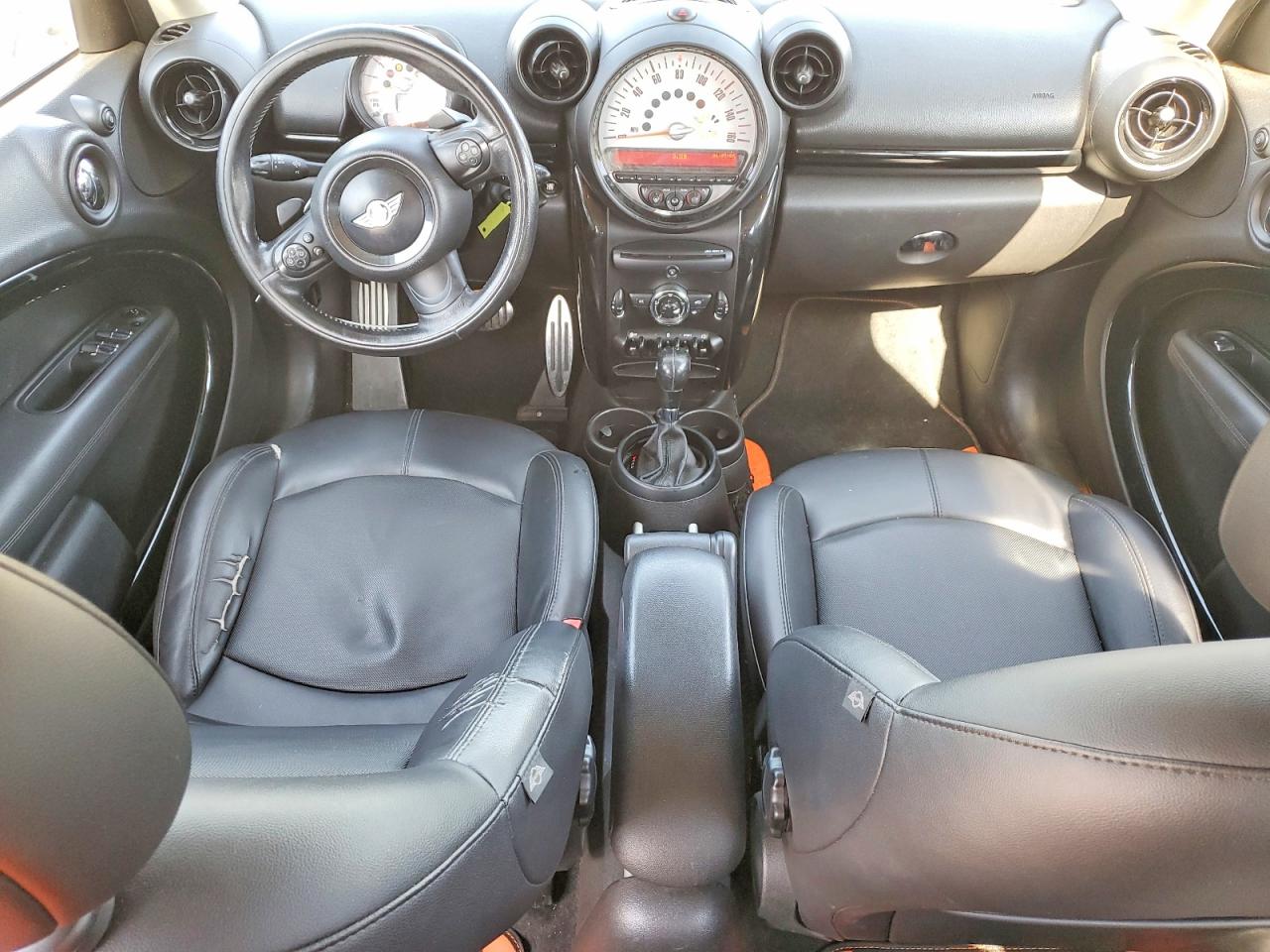 2013 MINI COOPER